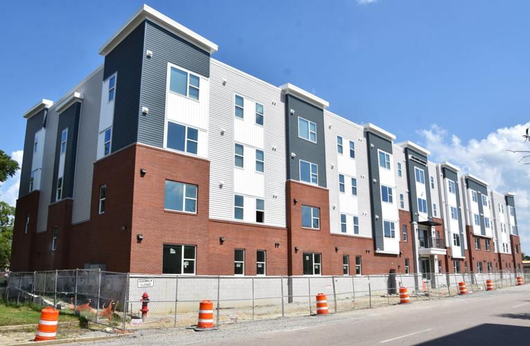 The Development Finance Initiative is dedicated to addressing the pressing need for affordable housing by actively engaging with communities. In 2023, almost 70% of their initiatives were focused on this issue. Read more: sog.unc.edu/about/news/tri…