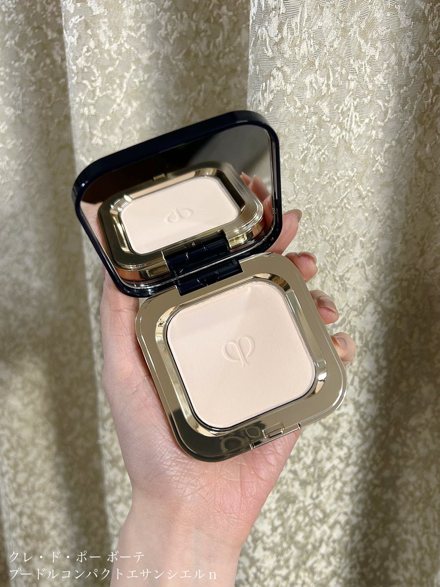クレドの化け物パウダーを毎日使った混合肌の感想。 ⚫︎艶寄り