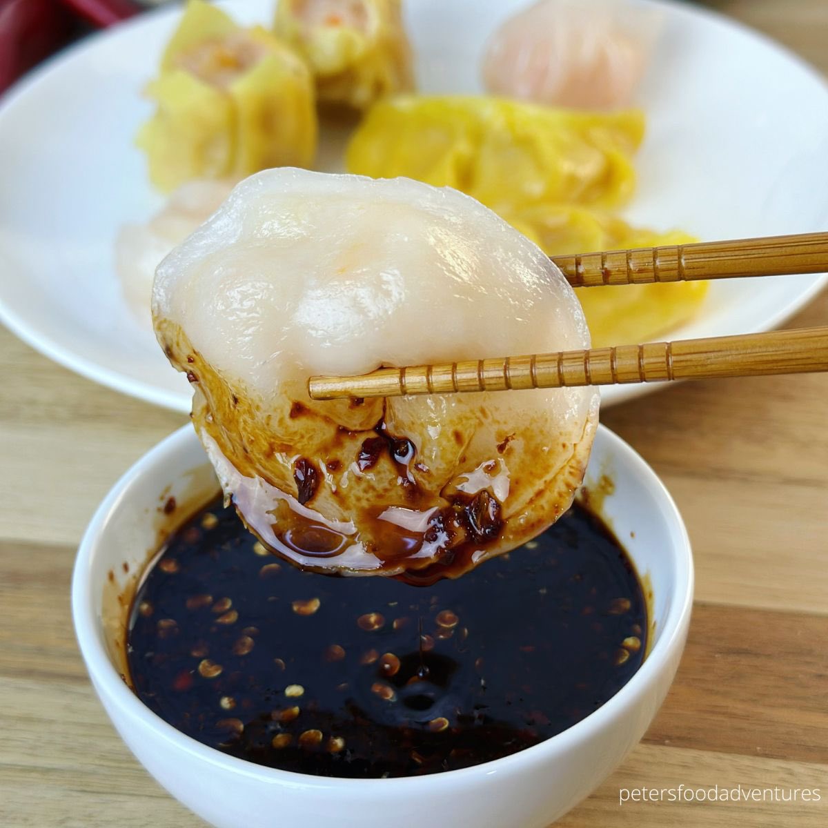 pfoodadventures's tweet image. This is the BEST sweet and spicy sauce, Sambal Kicap is popular in Malaysia, Singapore and Indonesia!
Recipe 👉 petersfoodadventures.com/sambal-kicap/ 
#kicapmanis #sambalkicap #sambal #sweetchilisauce #sweetsoysauce #dippingsauce #southeastasianfood