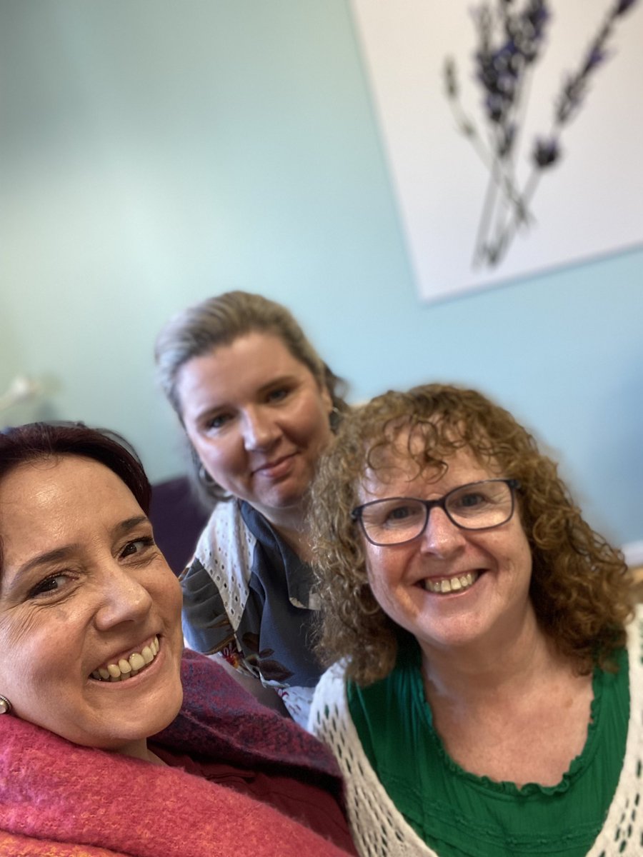 Very exciting field trip this morning 🤩 Met with fabulous Michelle from @lgfbuk & Kate, @secancerhelp manager. We are working together to bring the @lgfbuk workshops to #cancer patients living in #Croydon & beyond. #PatientExperience #lwbc #Healthandwellbeing #personalisedcare