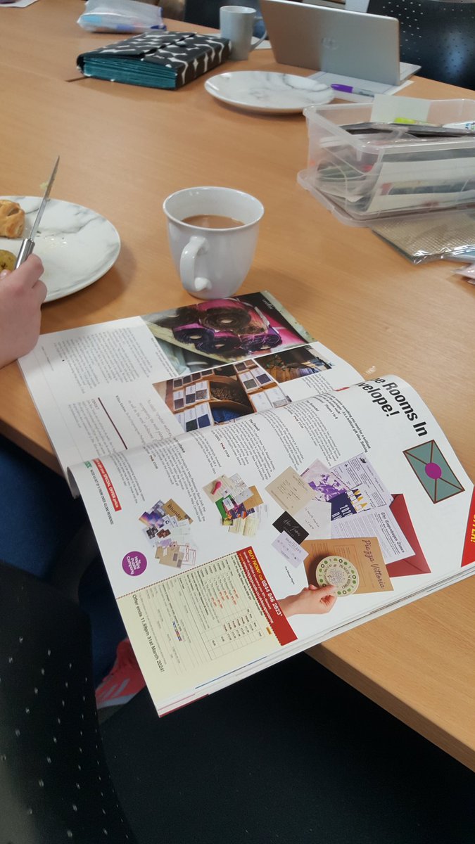 The group at Don Robin's House have been flicking through magazines for poetry inspiration this afternoon. Looking forward to seeing what everyone creates!