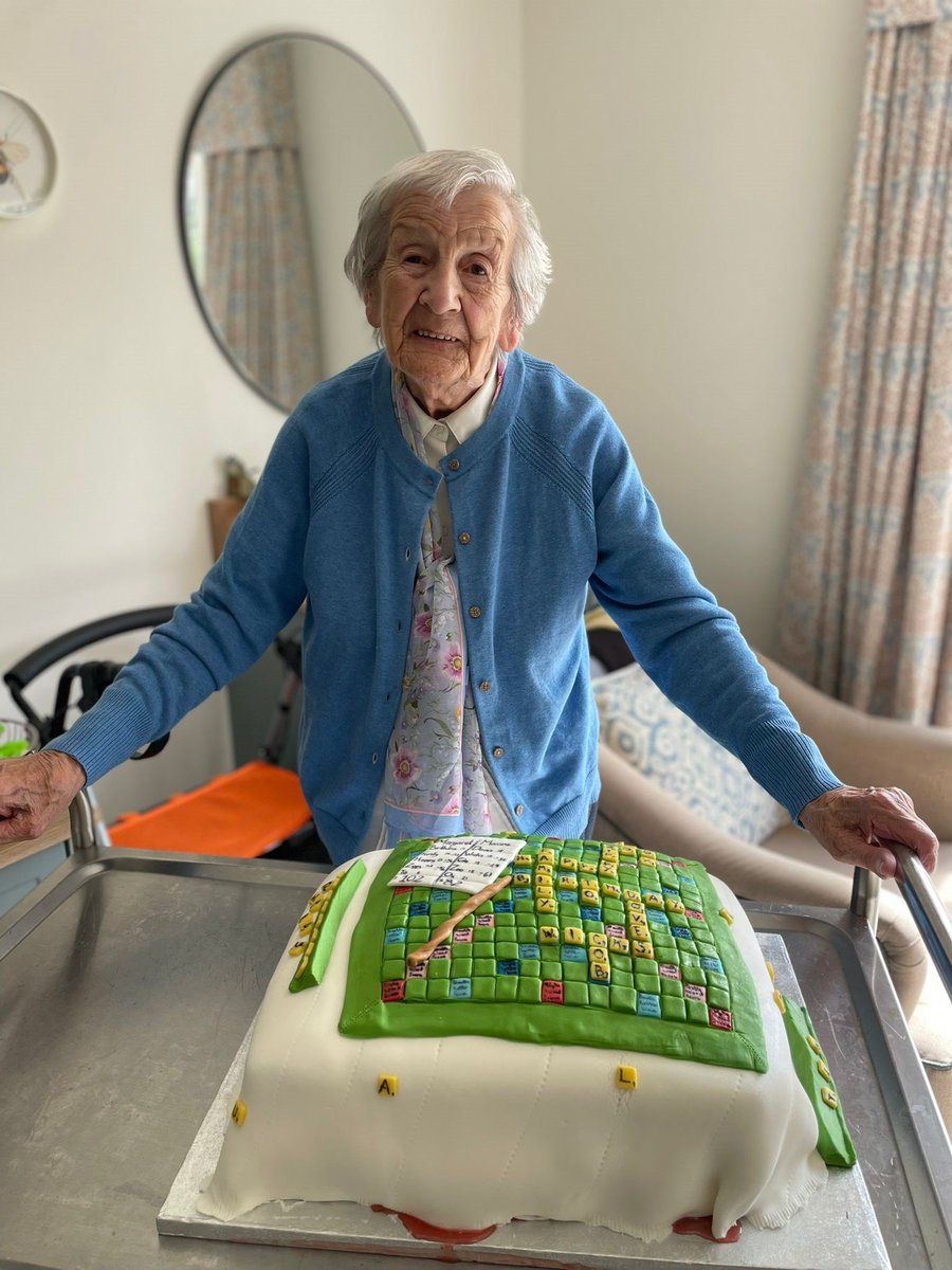 A #Solihull care home situated as part of Blossomfield Park recently celebrated resident Margaret’s 102nd birthday! facebook.com/10006370428441…