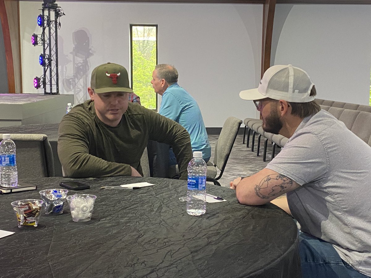 Neighbors find hope and communities are transformed when pastors and leaders pray together. Barriers are removed, unity erupts, and Jesus changes lives. #everyoneswilson