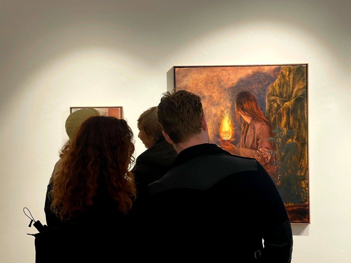 Laura Popescu (@laurapopescumfa) on Twitter photo Impressed by The Cluj Collective, excellent exhibition at <a href="/JDMalat/">JD Malat Gallery</a> in Mayfair featuring 7 Romanian artists from Cluj-Napoca, co-curated by Cătălin Necula.
Delighted to meet the artists at last evening`s opening.
Exhibition can be visited until 27 April: shorturl.at/gkstR Impressed by The Cluj Collective, excellent exhibition at <a href="/JDMalat/">JD Malat Gallery</a> in Mayfair featuring 7 Romanian artists from Cluj-Napoca, co-curated by Cătălin Necula.
Delighted to meet the artists at last evening`s opening.
Exhibition can be visited until 27 April: shorturl.at/gkstR