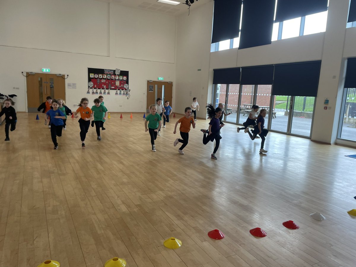 Practicing running with balance and control. Can you remember all the parts of FAST? 🏃‍♂️#WCPSPE