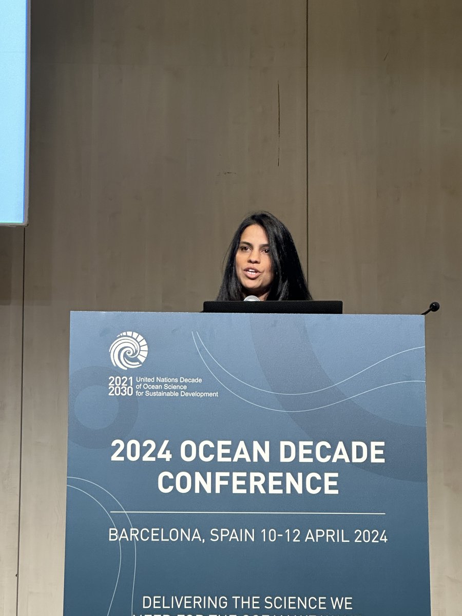 @ChristineOceans Marianna Caldeira from @EdinburghUni @ocean_voices program talked about the importance of the new #HighSeasTreaty to close gaps in #OceanGovernance and enable greater protection for the ocean. #OceanDecade24 @UNOceanDecade