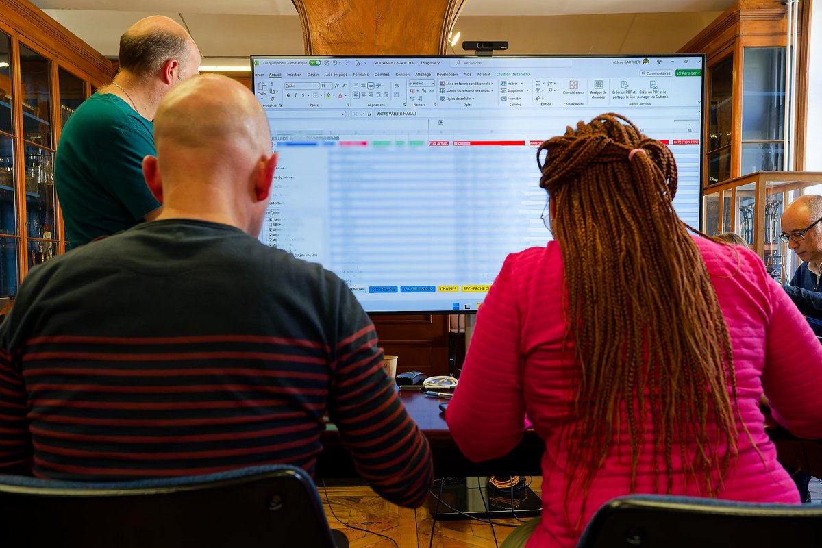 #mobilité #perdir 2024 : mobilisation forte <a href="/snpden/">SNPDEN-UNSA</a> pour une info. fiable et éclairante !
En + des données <a href="/education_gouv/">Ministère Éducation nationale</a>, une vraie plus-value pour vous accompagner !
✅ la réalité du #mouvement
✅ les chaînes de mobilité
✅ les infos pour les recours
snpden.net