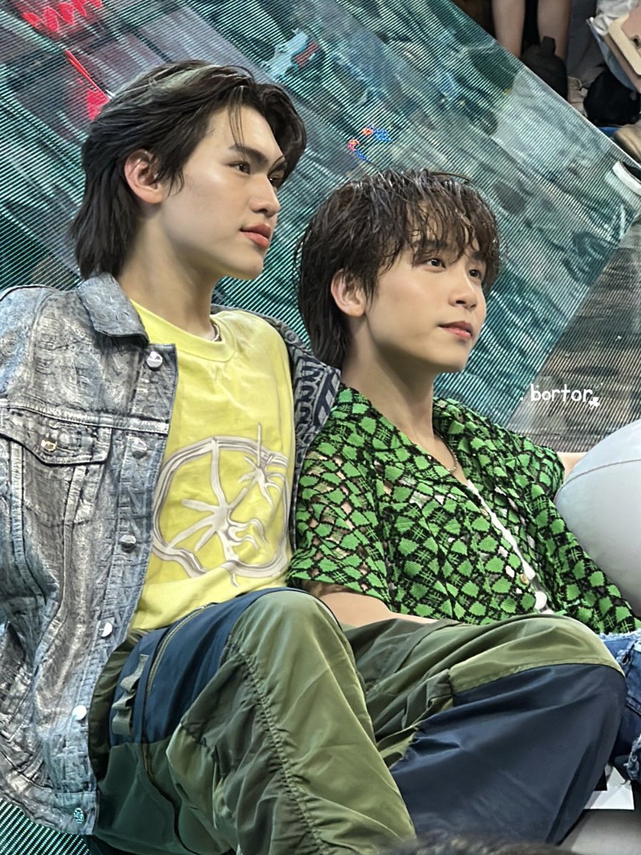 mintchoc_xxv's tweet photo. 05ร่างทอง😳✨

#SiamCenterxDice
#JISANGakira #OBOaphinat https://t.co/XeerZ5GyLi
