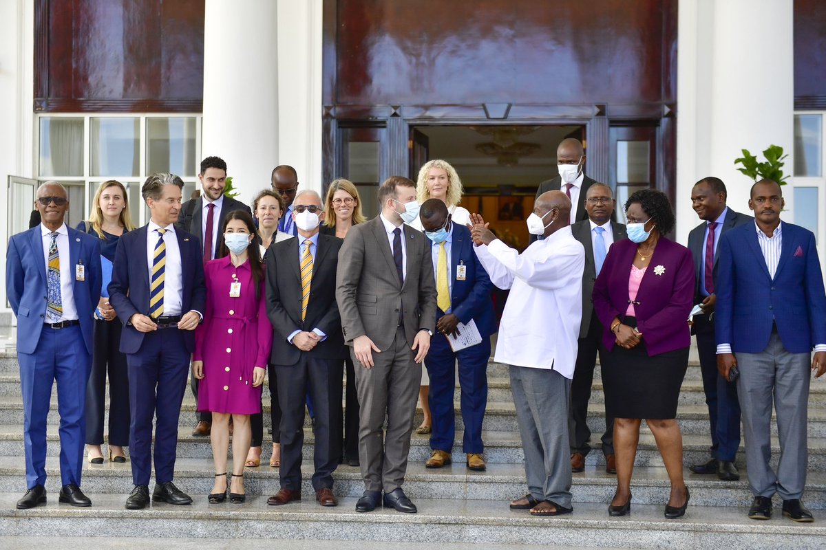 I am grateful to meet the European Commissioner for Environment, Oceans & Fisheries HE @VSinkevicius, who launched a €40M 🇪🇺 funded project to help Uganda tackle deforestation, and advance climate action. The @EUinUG is a number one partner of climate action in 🇺🇬.