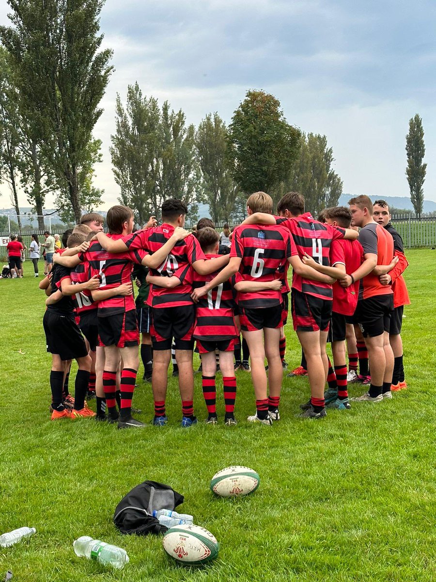 Good luck to our U14’s who face <a href="/BRFC_Junior/">Birchgrove RFC Minis & Juniors</a> tomorrow evening in the shield final at <a href="/ystradbluesrfc/">Ystradgynlais RFC 🏉 🏴󠁧󠁢󠁷󠁬󠁳󠁿</a> 

A huge achievement as this was a team only reformed last season. Amazing effort from players, coaches and volunteers 💪🏻

Kick off 6:45pm

🔴🌑🐒🏉

#uppamonkeys