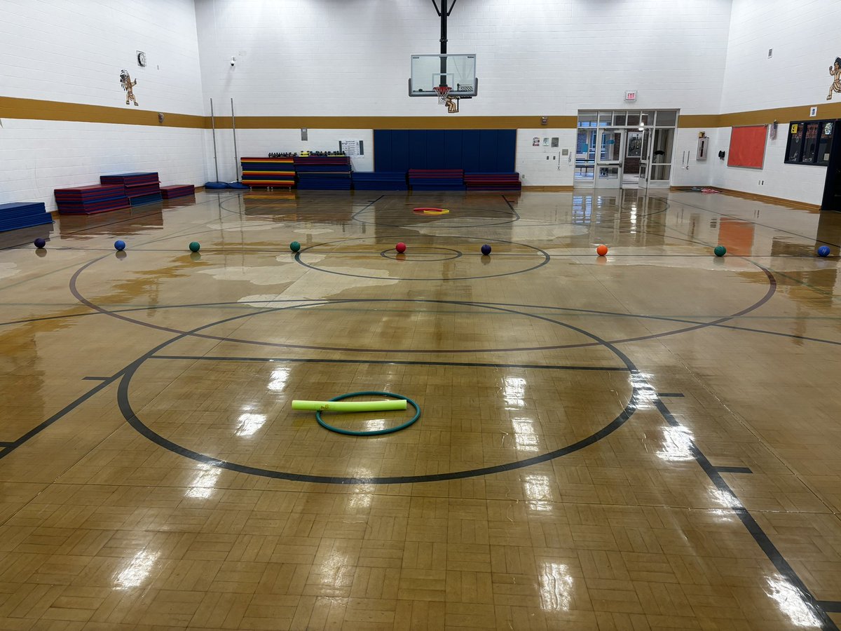 Ms. Dixon tweet media