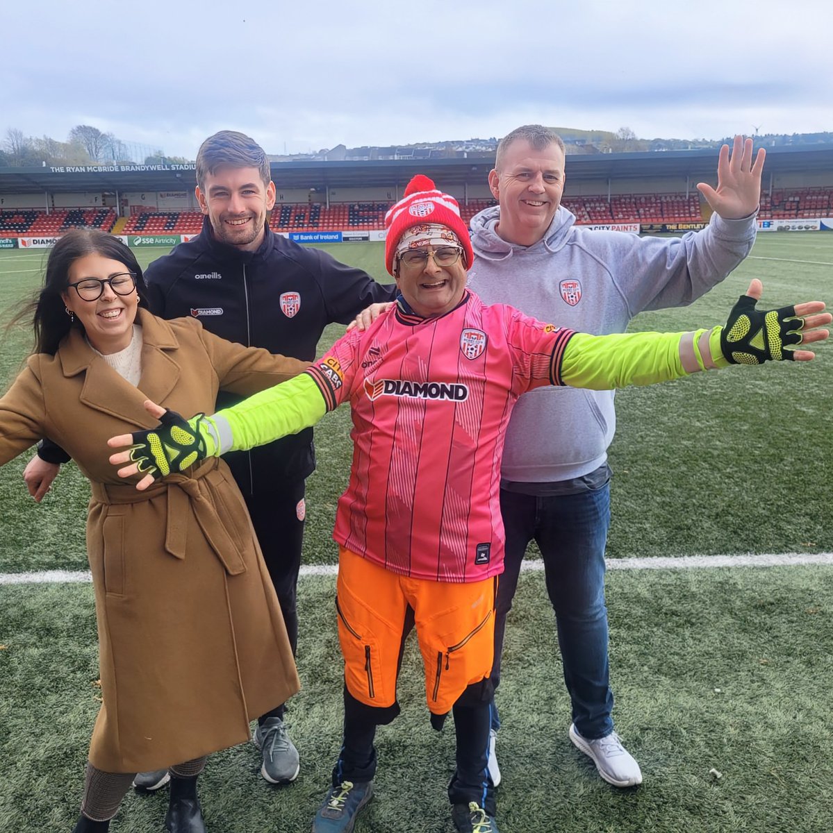 Look who popped in! 🚲🔨 Whilst cycling around the city, Timmy Mallett called into the Brandywell for some pics and to check out the merch!