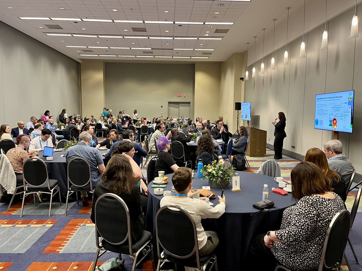 PACKED HOUSE at the Nonprofit Breakfast at World Tour DC!

Come get some food in room 147A!

#salesforcetour