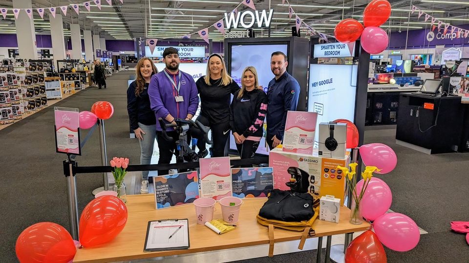 Glow_NI's tweet photo. 👏Curry's Fundraiser👏

We want to say a massive Thank You to the @currys Lisburn team, who raised an amazing £410 for Glow on International Women's Day 🤩

If you would like to fundraise for Glow, please get in touch at marketing@glowni.com
#currys #glowni #charityfundraiser https://t.co/xjSjZaVKMG
