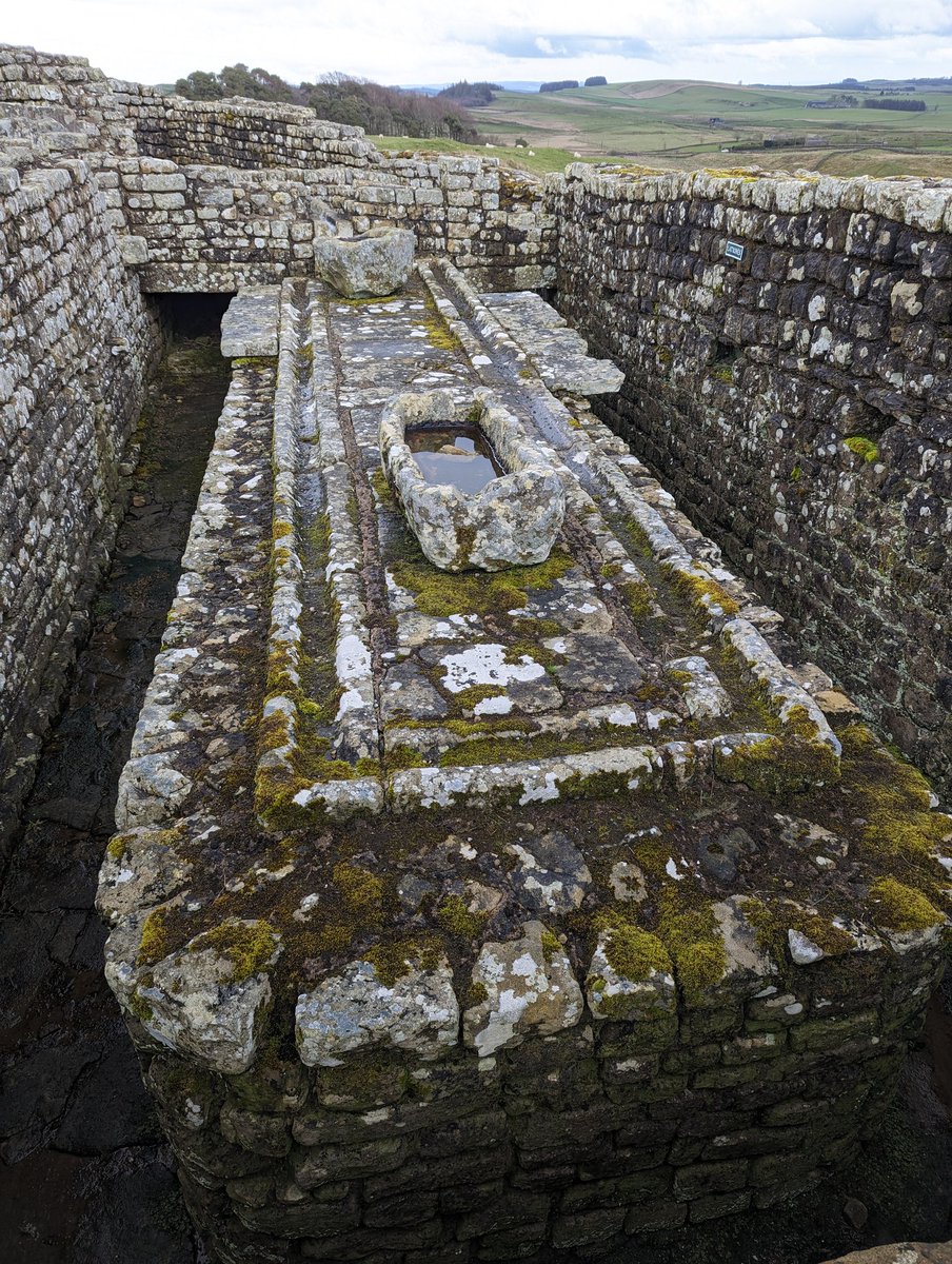 This weekend I slept in an old house, walked around an old wall, was whistled at by an old vehicle and checked out some old toilets. Old stuff is pretty great.