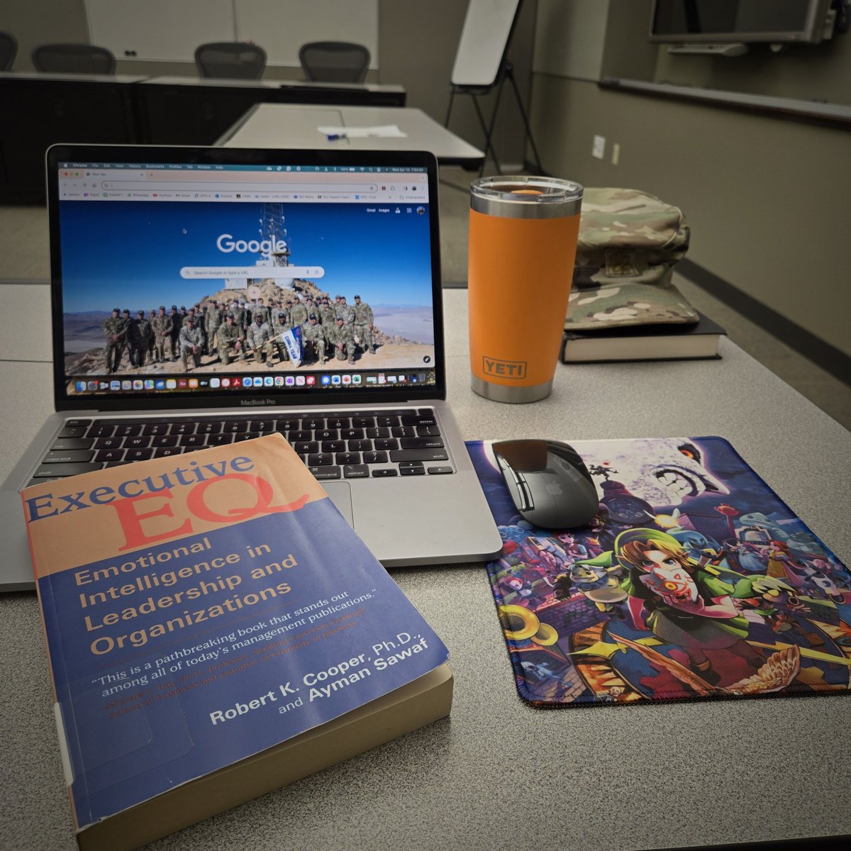 "At its best, emotional intelligence is about influence without manipulation or authority" 📖