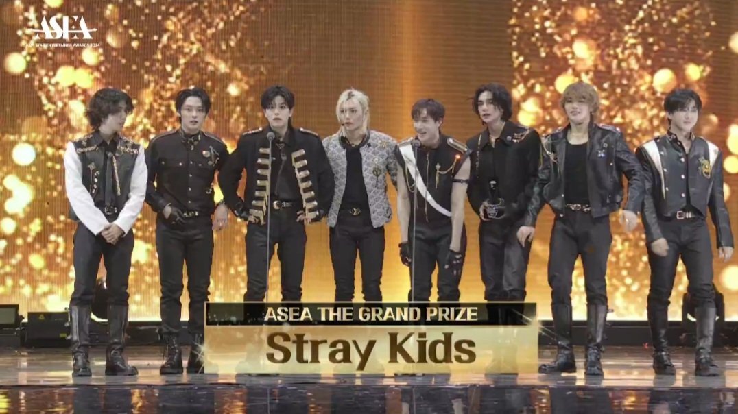 🏆 Congratulations Stray Kids for winning 'The Grand Prize (Daesang)' at the 2024 ASEA Awards! STRAY KIDS 7TH DAESANG #SKZ_TheGrandPrize_ASEA2024 #StrayKids_ASEA2024 @Stray_Kids