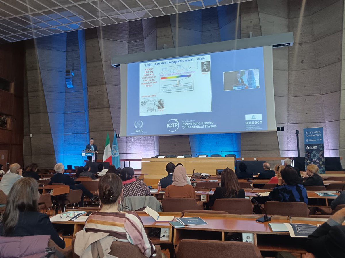 Physicist and #NobelPrize laureate Serge Haroche talks about the importance of curiosity driven blue sky research at ICTP's 60th anniversary celebrations @UNESCO with @ItalyatUNESCO