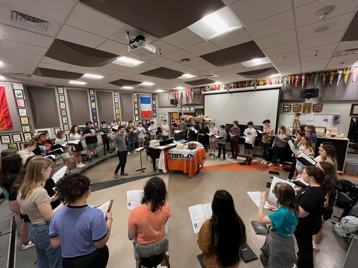 Composer-Conductor Jake Runestad rehearsed with the concert chorale working on one of his compositions, 'Love After Love.' A resident of Minneapolis, MN, he fit us in between concerts at Carnegie Hall, residency @ Univ. of Nebraska, guest conducting Arizona All-State Chorus.