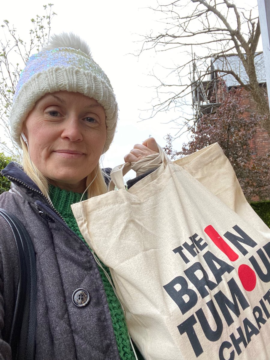 Proudly out today delivering @BrainTumourOrg #BetterSafeThanTumour leaflets 😊 (even if there is eternal rain in Manchester 🙄😏☔️) #BrainTumourAwareness Will you help us by signing an open letter for a National Brain Tumour Strategy? #ItsANoBrainer bit.ly/3vQnTTz