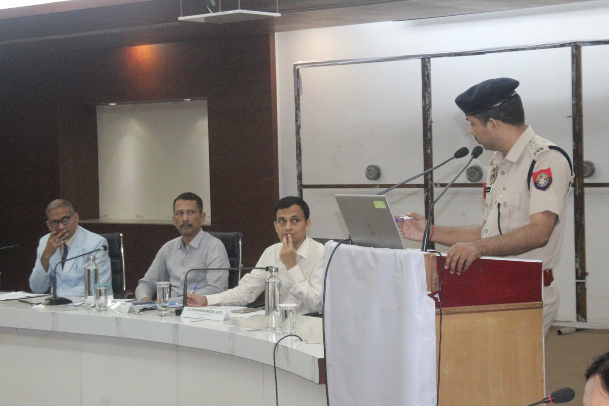 ASDMA organized a flood preparedness consultation at Assam Administrative Staff College, Khanapara, attended by 40+ departments and agencies. #Awareness @ndmaindia @diprassam @mygovassam @PIB_Guwahati @DistrictKamrup @district_kamrup @CMOfficeAssam @JogenMohanAssam