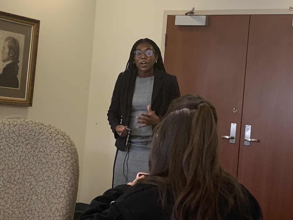 Kenwood students got to spend the day at the Towson Court House. Students sat in on a trial and met with Judge Alexander and Law Clerk Leah to learn about their career pathways. #careergoals #KHSPartnersInSuccess @GrubbsMg @adfales @KAlleman_bcps @KenwoodHSBbirds