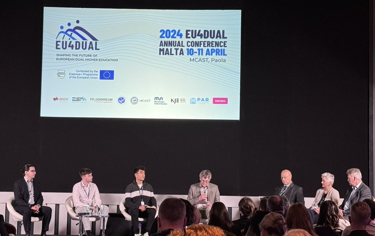 nicolasUSAL's tweet image. El futuro de la #FormacionDual está en el presente, y muy presente en @eu4dual_edu 🇲🇹Felicidades @jonaltunairaola y @MUnibertsitatea