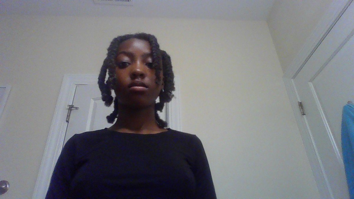 Aliyahroyale's tweet photo. Always the ugly hoes https://t.co/XvBhjkqGnO