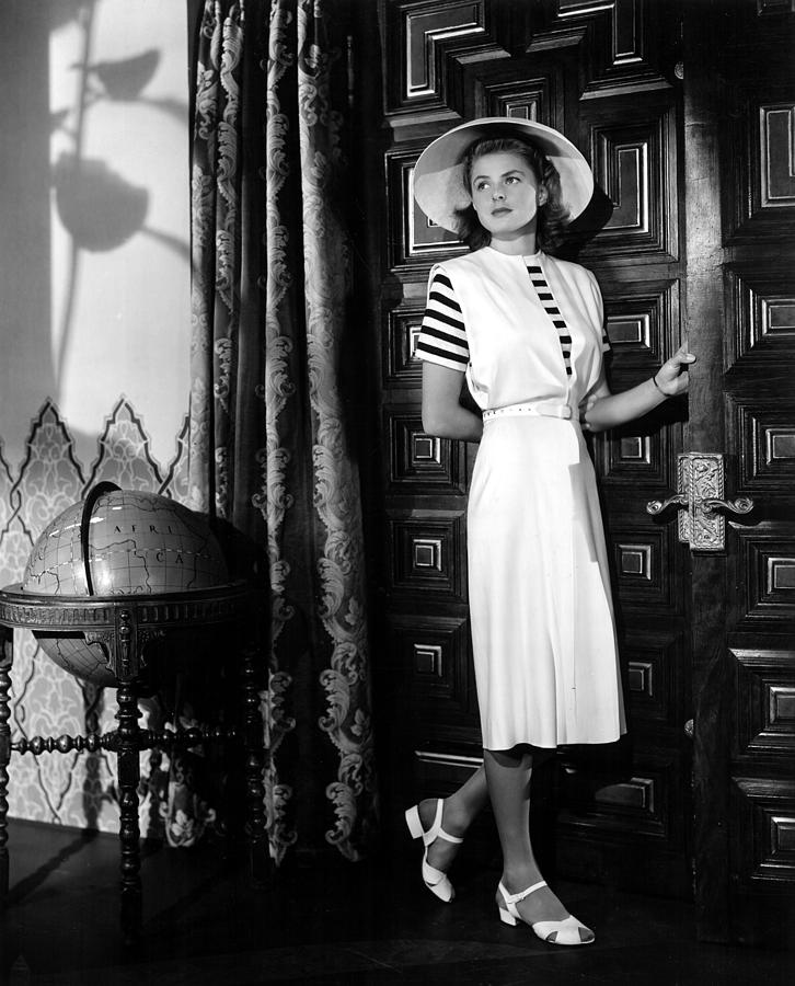 Ingrid Bergman in a publicity still for Casablanca wearing a dress designed by Orry-Kelly, 1942. Photo courtesy Everett Collection.