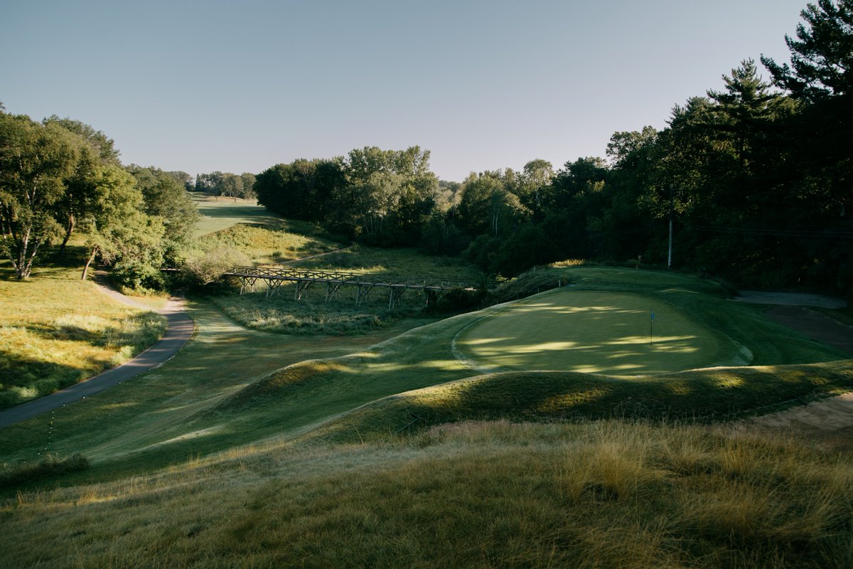 Special one up for grabs today. Members can now enter for June's 36-hole event at the timeless @WhiteBearYachtC. Enter here: glfrsj.nl/WBYC24