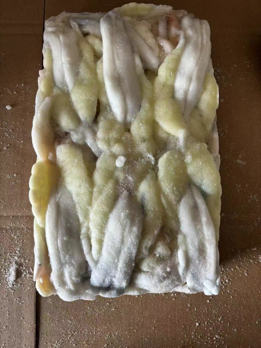 Frozen illex squid roe supply
Our own fishing raw materials
Size: 200-300g raw jiggering illex squid
BQF 2kg/block, 5 block/carton, chemical free
Any interest pls contact me through:
WhatsApp: +8615192796099
WeChat: +8617662701293
Email: xyk1205@126.com
Skype: xingyunkuo