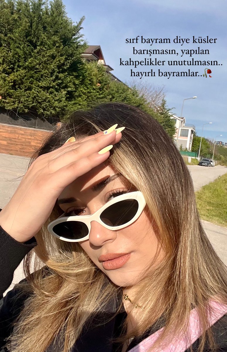 sırf bayram diye küsler barışmasın, yapılan kahpelikler unutulmasın.. hayırlı bayramlar..