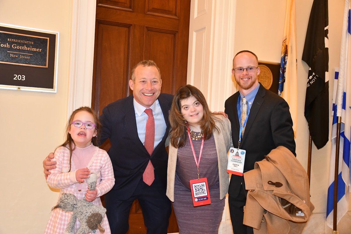 RepJoshG's tweet image. It was great to meet with @NDSS to discuss how we can empower individuals with Down syndrome and their families.

I want to make sure that our Down syndrome community gets the research funding and support they deserve.