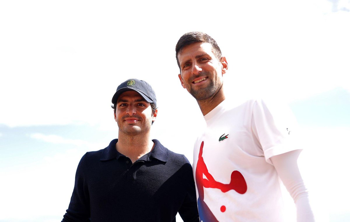 🇲🇨 Carlos with Novak Djokovic at the Monte Carlo Masters today! 🌶️ 📸: Julian Finney #CarlosSainz
