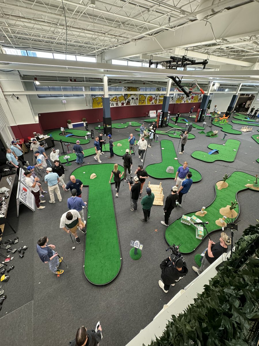 The Barstool Chicago Mini Golf Open tees off now barstool.link/chicagominigolf