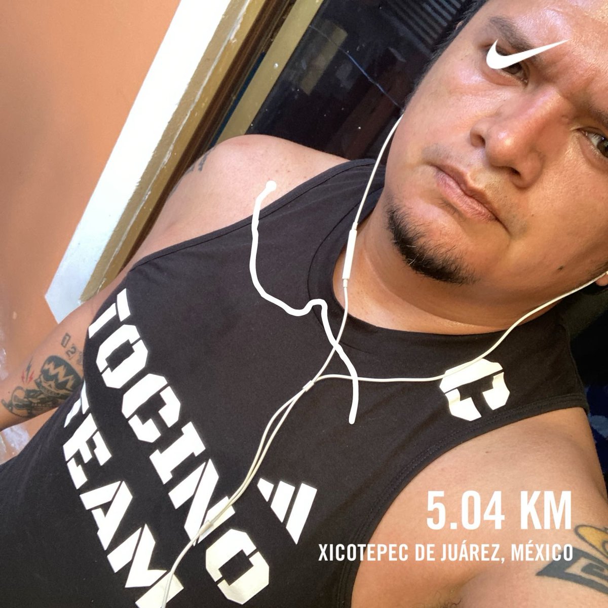 Corrió 5.04 kilómetros con Nike⁠ Run Club #TocinoTeam 🥓🏃🏻‍♂️💪 🫥🫥🫥 No … puedo …. Hablar ( se ahoga) ajajaj #NTC #NRC ⁦@ComuniRunners⁩ ⁦@ManicomioRunner⁩