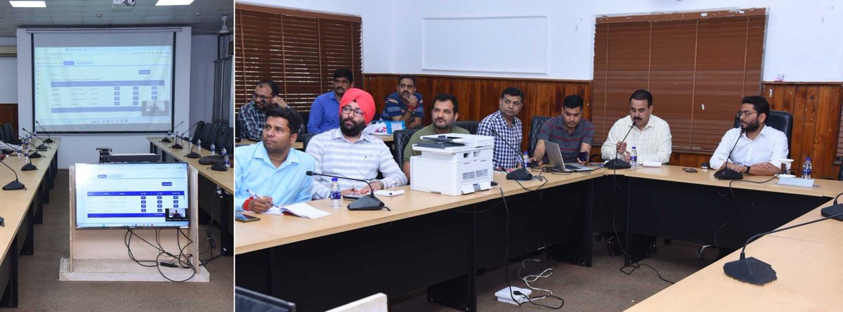 2nd Randomisation of EVMs was held today in presence of candidates of Lok Sabha Elections, their agents/ representatives. General Election Observer Rahul Ranjan Mahiwal, Returning Officer 5-Jammu PC @justcsachin, Director IT (DIO) Sanjeev Kapoor, AROs were also present.