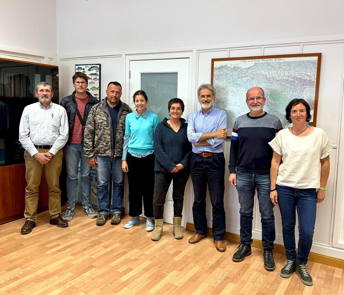 XCNatura's tweet photo. Ahir ens vàrem reunir amb la Confederació Hidrogràfica de l'Ebre (CHE), per donar conèixer la XCN i la valuosa tasca que realitzen les entitats mitjançant la custòdia fluvial i la cogestió dels ecosistemes aquàtics. https://t.co/MtxnDjUjsc