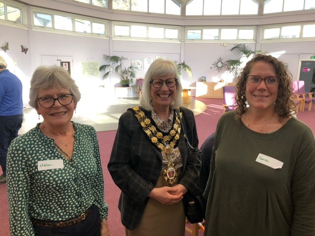 I had some good conversations with the guests of Ham and Petersham SOS who held an Easter Afternoon Tea in Ham. I also enjoyed a cup of tea, and a piece of cake! I am pictured with Helen, the Chair of Trustees and Karen, the Manager of SOS.
