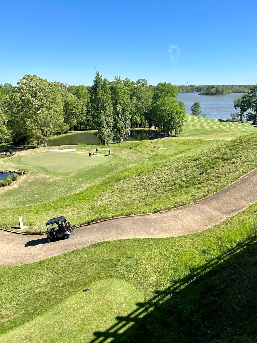 Indian Hills Country Club tweet media