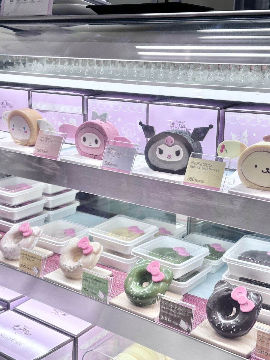 sanrio desserts 💫