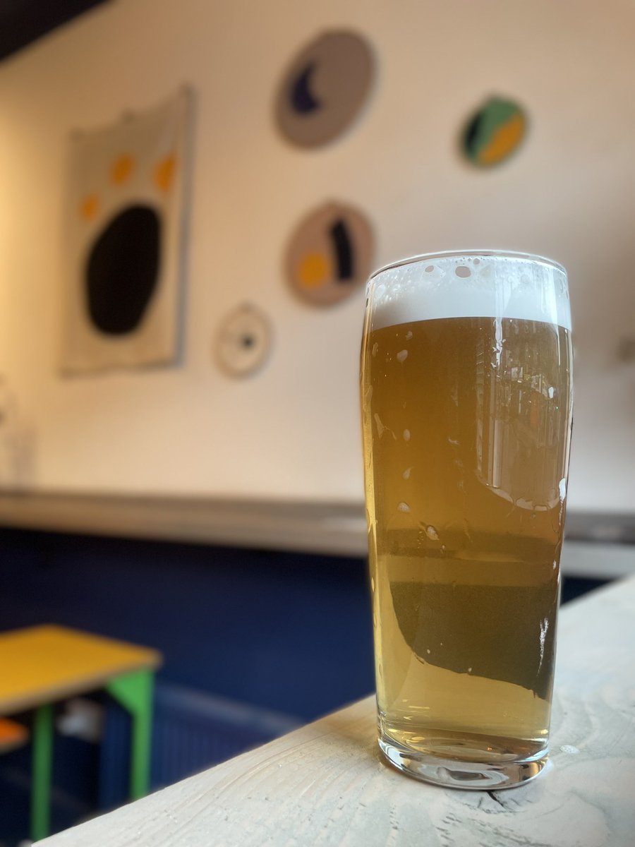 𝘙𝘢𝘪𝘯𝘺, 𝘨𝘳𝘦𝘺 𝘢𝘯𝘥 𝘸𝘦𝘵
𝘔𝘪𝘥𝘥𝘭𝘦 𝘰𝘧 𝘵𝘩𝘦 𝘸𝘦𝘦𝘬 𝘪𝘴 𝘥𝘰𝘯𝘦
𝘖𝘱𝘦𝘯 𝘴𝘰𝘰𝘯 (𝘢𝘵 𝘍𝘰𝘶𝘳) 

A haiku to this Wednesday 
OPENING A 16:00 TO ALL MIDWEEK VAGABONDS, WASSAILERS AND REVELLERS