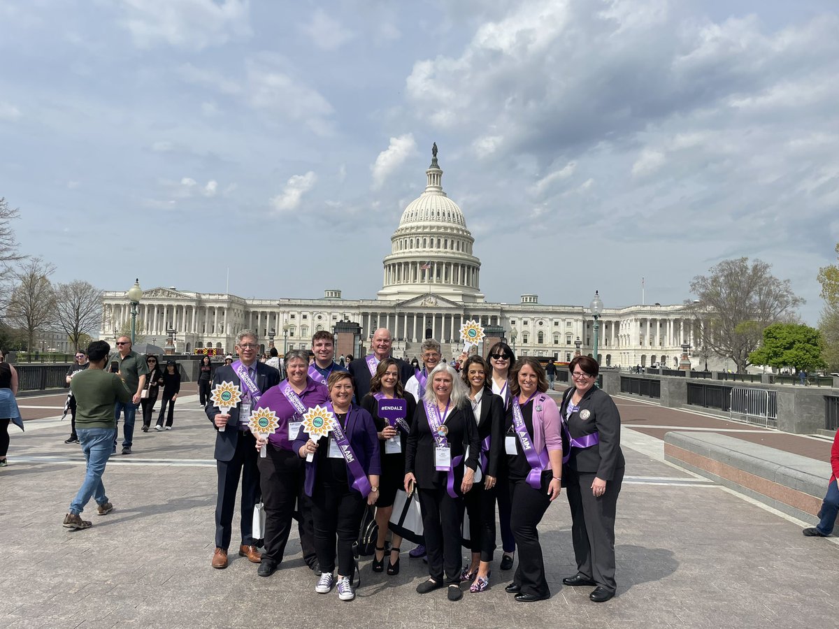 Thank you @JerryMoran for your time and your continued support of the @alzassociation and our desire to end this disease. @ALZIMPACT @alzwichita