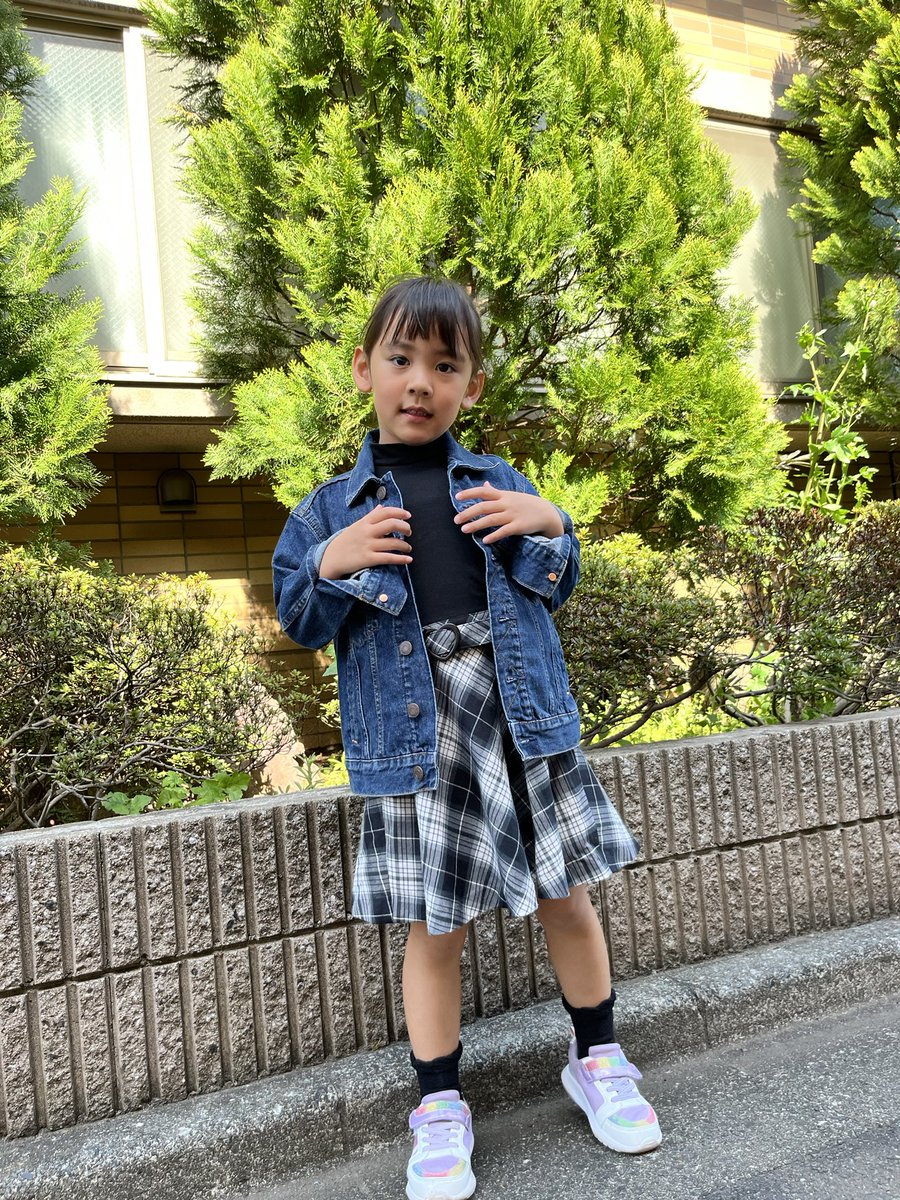 MasakiHayamizu's tweet image. .
KICO 5歳の誕生日 4/9

しっかり者で自立していて優しさで溢れている娘🌸

本当に俺の子なのかと毎日疑わせてくれる🤣

#kico
#きこ 
#稀子
#誕生日
#5歳