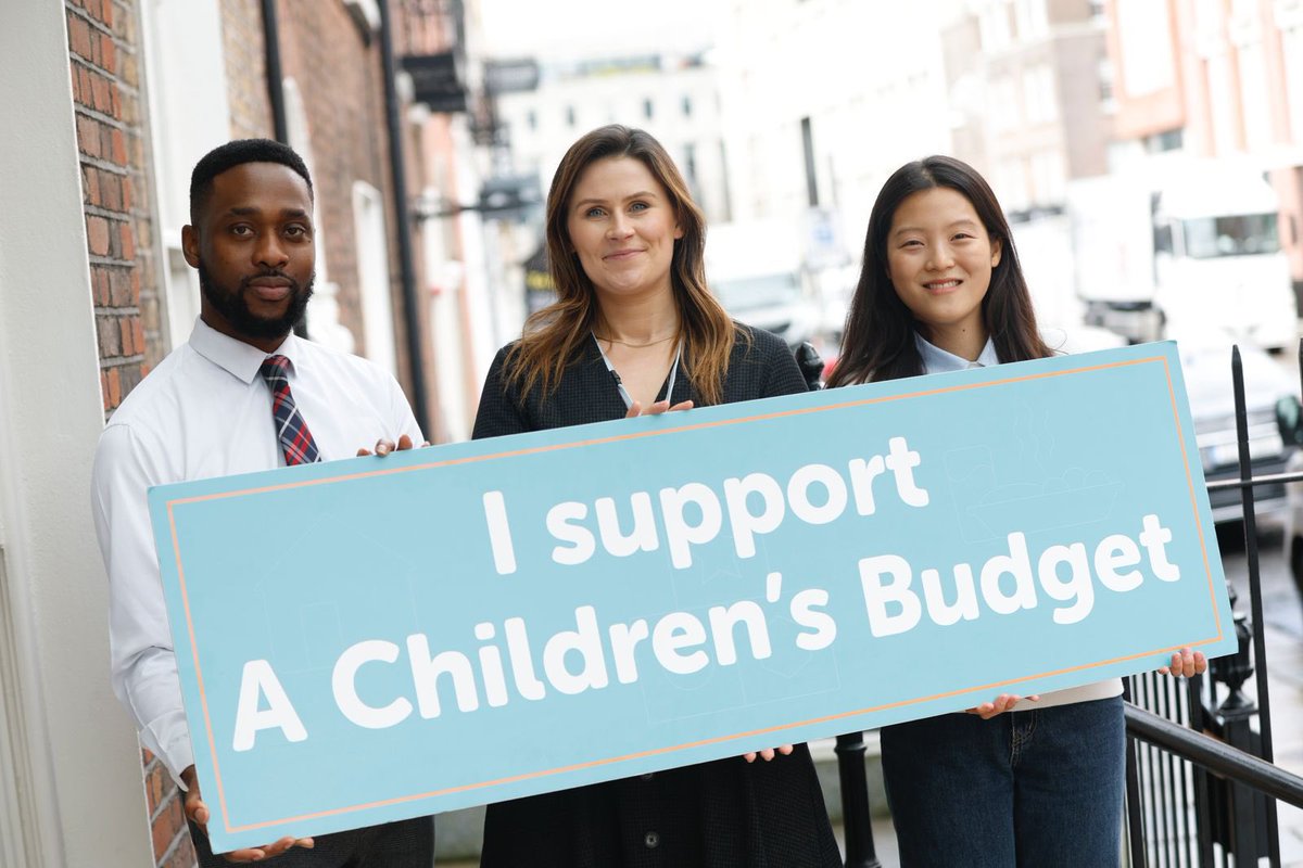 Joined our partners @ChildRightsIRL at the @BuswellsHotel to support in advocating for an end to #FoodPoverty & #TacklingHolidayHunger. #EndChildPoverty #ChildrensBudget25 #IrishPhilanthropy #PhilanthropyinAction @EmArchbold1 @juliecahern @Denise_CFI @Tanya_Ward @rodericogorman…