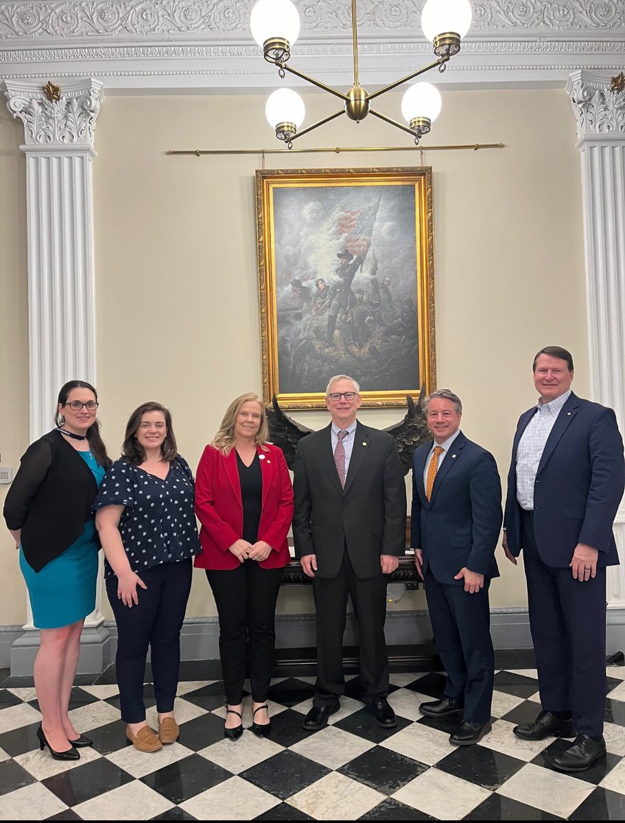 Bill McQuade, BAC's VP of Regulatory Affairs and ASHRAE Treasurer, visited the White House Office of Science and Technology Policy, where he discussed decarbonization of the built environment, including lifecycle carbon assessments for HVAC&R equipment and more. #ASHRAE #OSTP