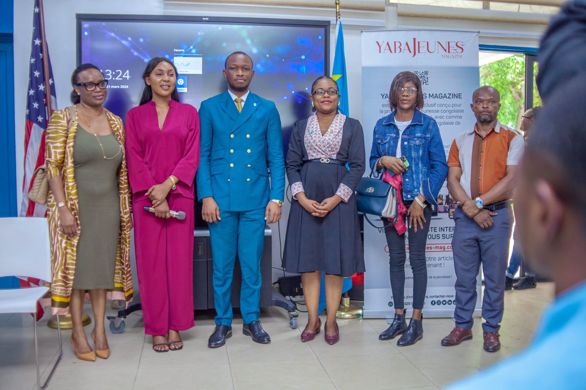fio_miss's tweet photo. J’ai eu l’honneur d’organiser une conférence avec @yabajeunesmag et l’American Corner Upc au tour du thème « Parcours et Réussite, dites-nous Tout ». Le moment d’échange était essentiellement basé sur le partage d’expériences avec des brillantes Speakers.
@ZakMukendi @NoraIpanga https://t.co/jwlSZqxCJ9