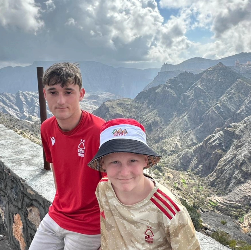 Oscar has NF2 related Schwannomatosis and his brother Dylan looks out for him and importantly fundraises to raise money for research into new treatments or a cure into NF2. He raised over £10,000 & received an award from Nottingham Police. #NationalSiblingsDay2024 @Sibs_uk ❤️