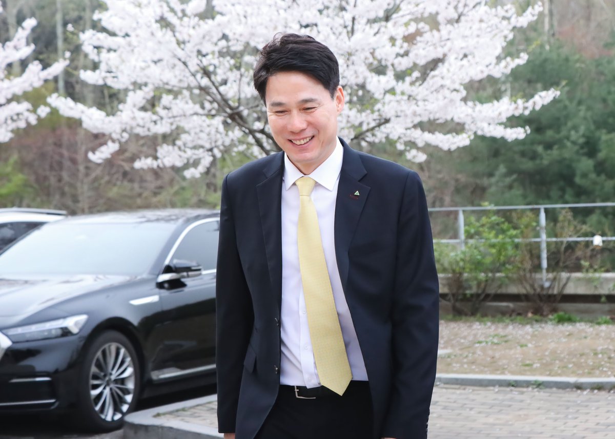 240408 V리그 시상식 #강성형
벚꽃성형🌸🌸🌸