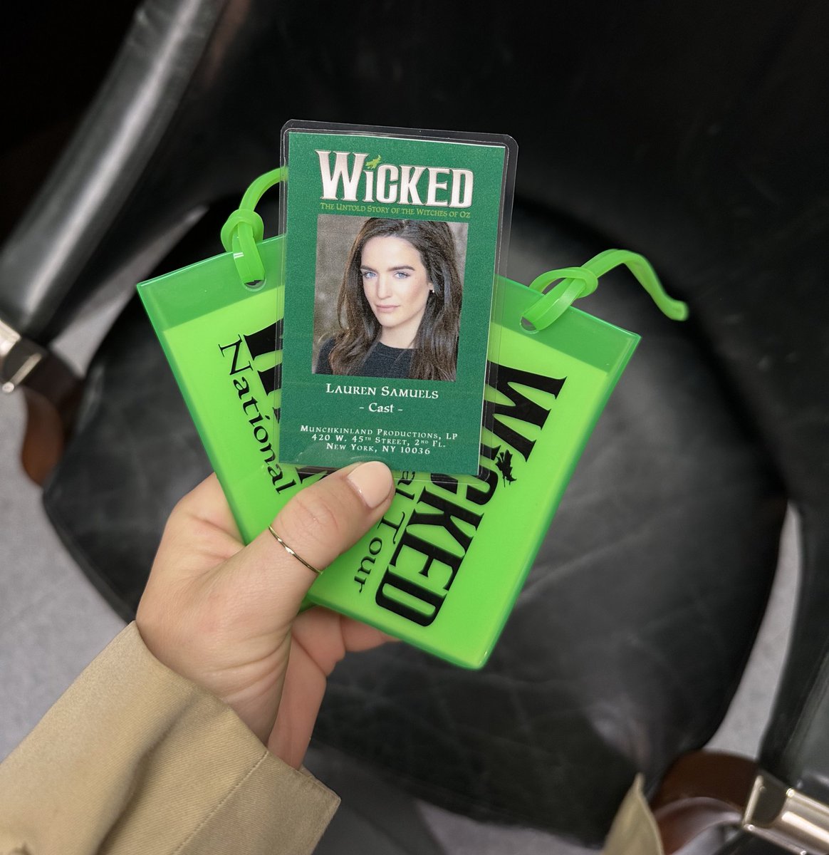 So blown away by the response to my causal green news yesterday 😭 It’s been a whirlwind! Day Two of rehearsals today in Memphis 💚 #elphaba